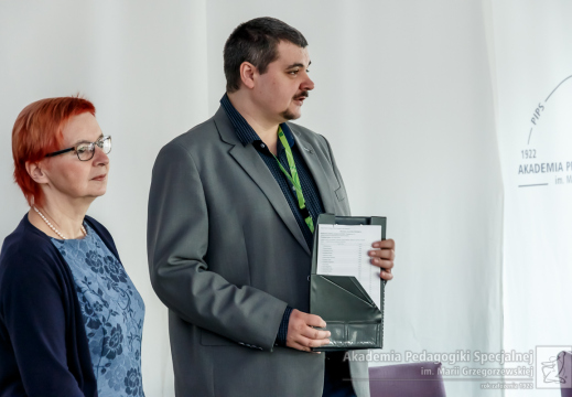 2019-04-05-APS-02243 L