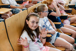 2019-06-15-APS-06700 L