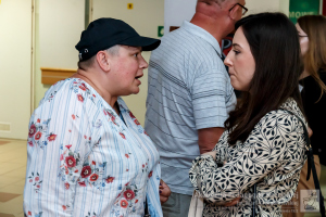 2019-06-19-APS-07341 L