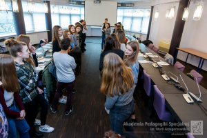 2019-11-08-APS-10347 L